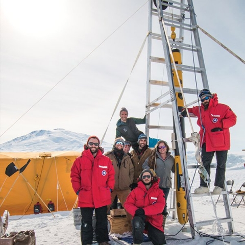 Researchers Chosen to Examine Antarctic Glacier at Risk of Collapsing